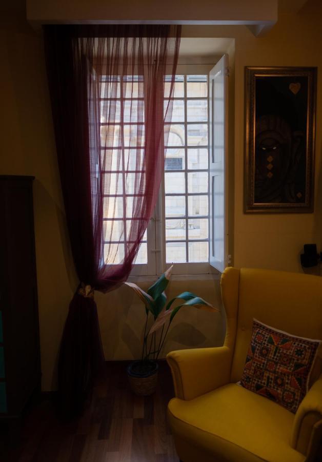 Valletta Collection - Merchant Str Apartment With Large Yard Buitenkant foto